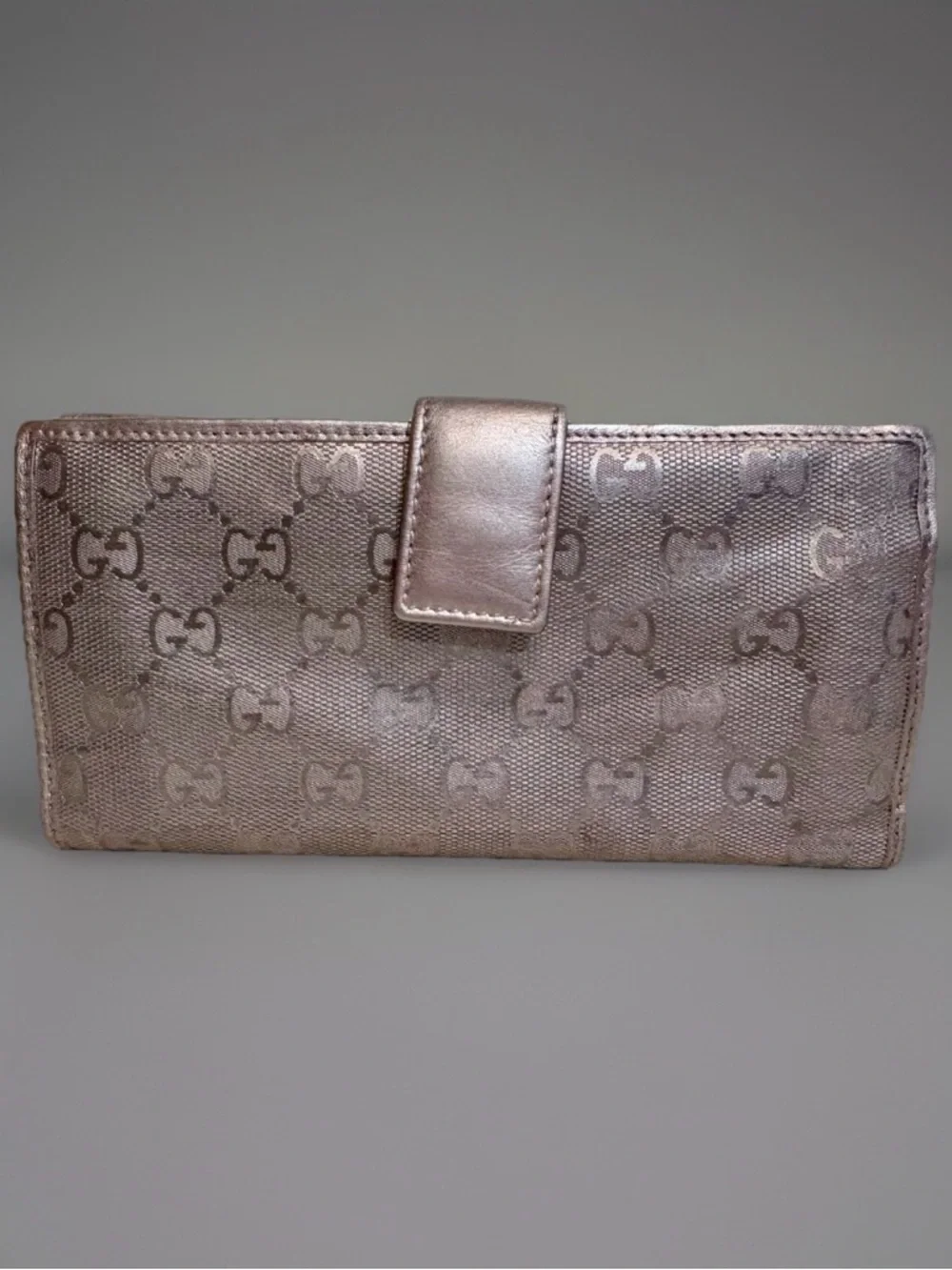 Gucci GG Monogram Long Continental Wallet in Metallic Lilac - Picture 4 of 16